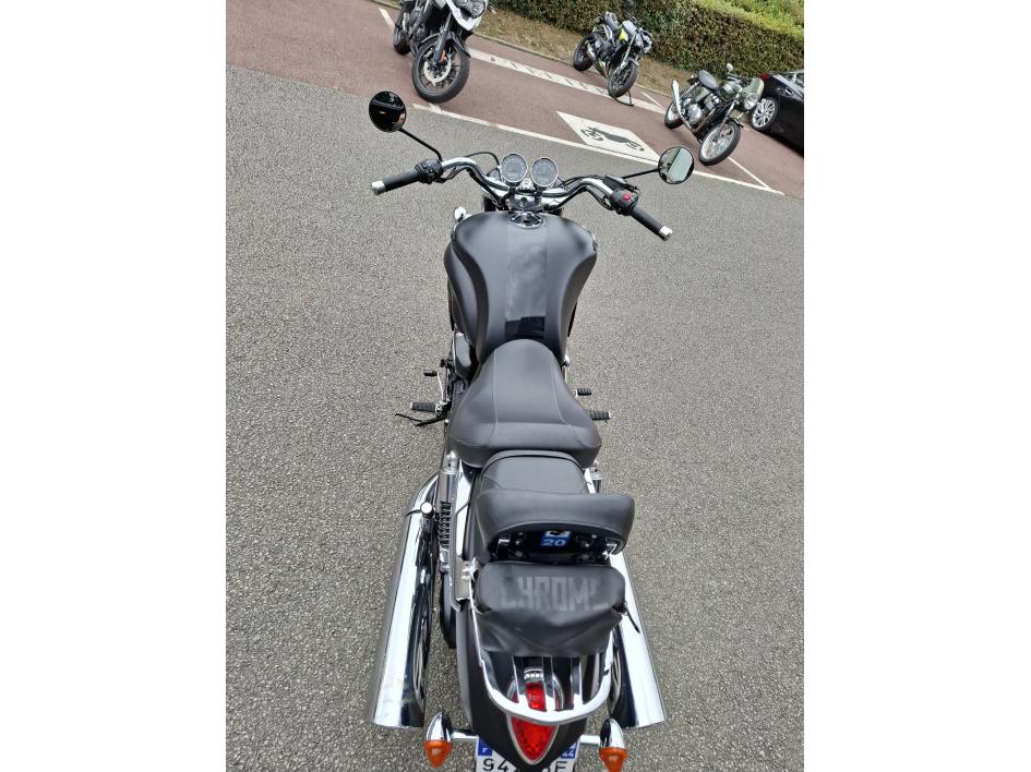 TRIUMPH ROCKET III ROADSTER MAT BLACK