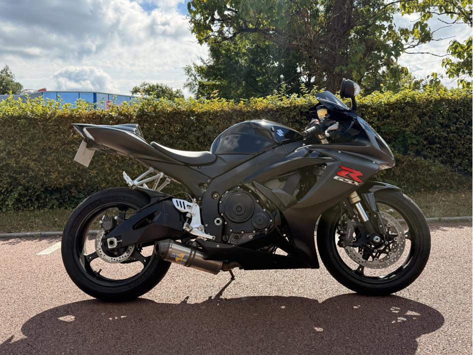 SUZUKI GSX-R 600