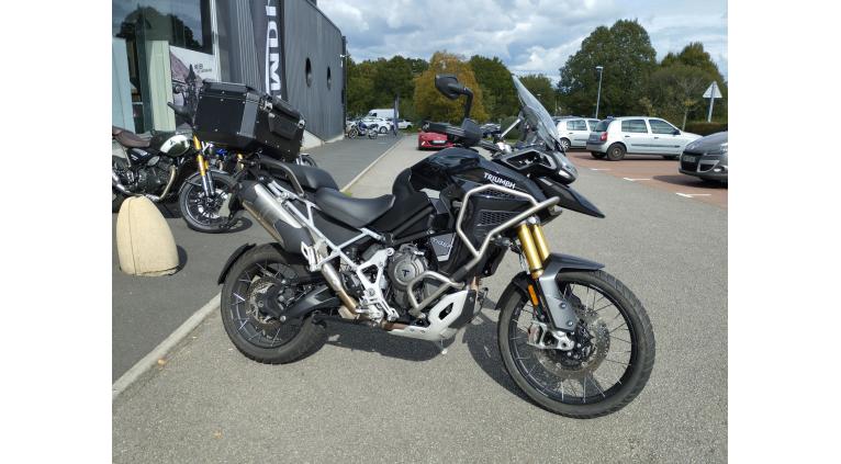 TRIUMPH TIGER 1200 RALLY EXPLORER
