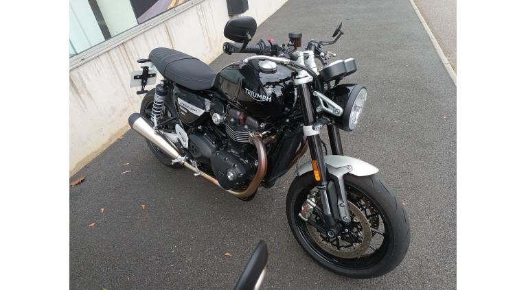 TRIUMPH SPEED TWIN 1200