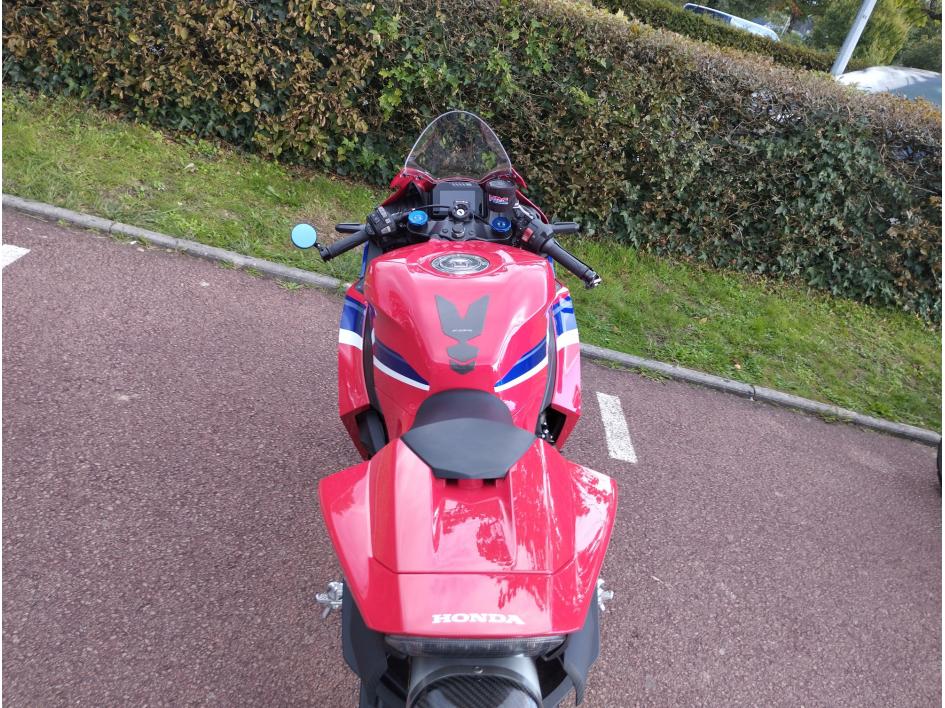 HONDA CBR 600 RR 2024