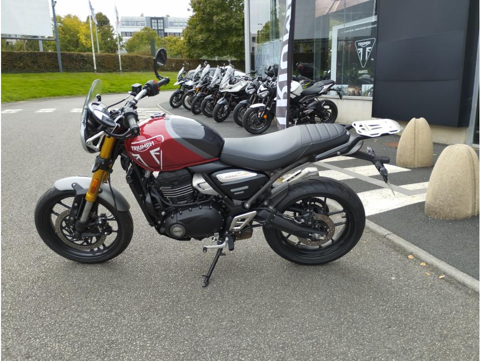 TRIUMPH SPEED 400