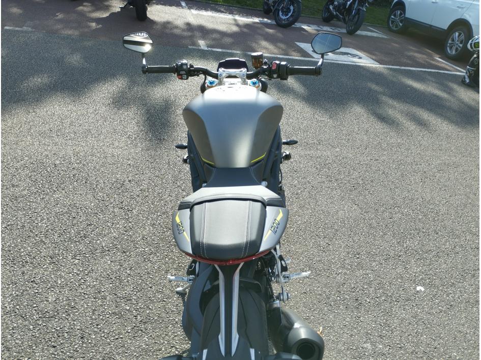 TRIUMPH SPEED TRIPLE 1200 RS 2024