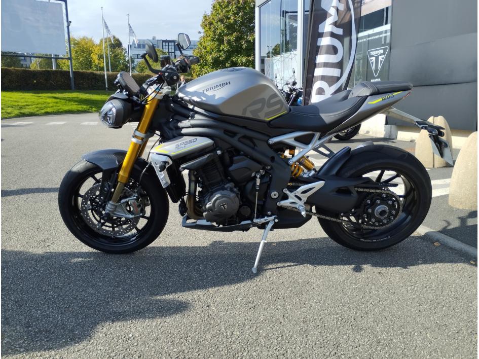 TRIUMPH SPEED TRIPLE 1200 RS 2024